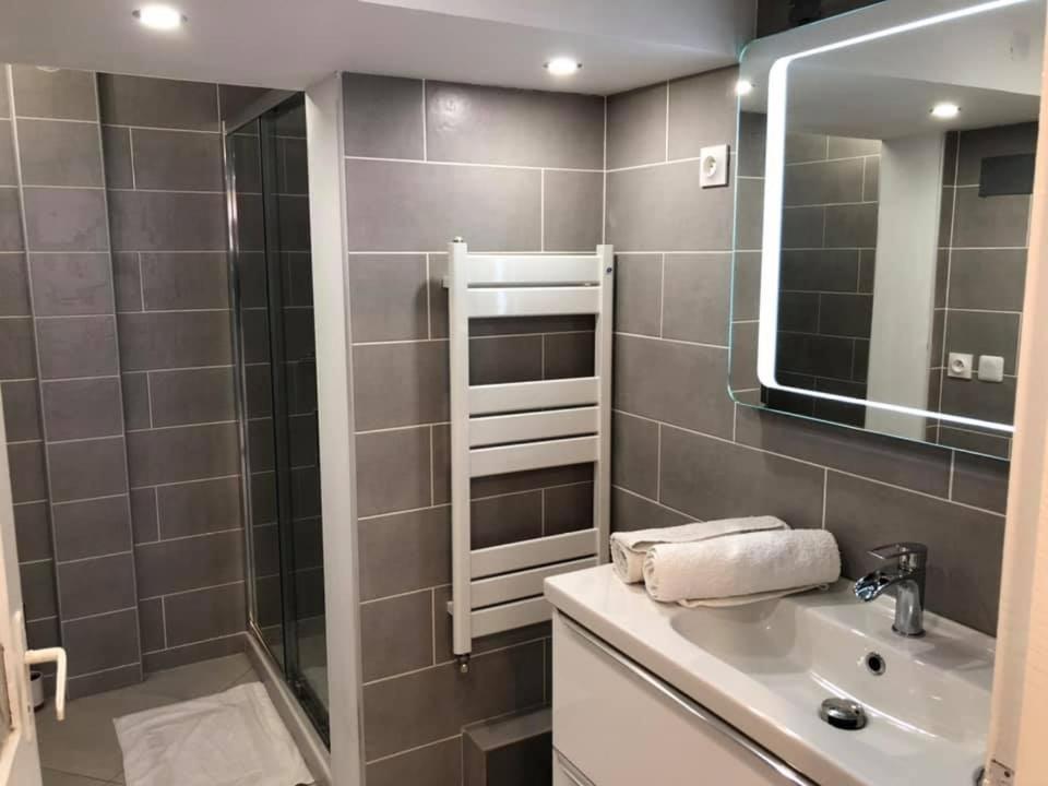 Les Terrasses D'Angouleme Bed and Breakfast Εξωτερικό φωτογραφία